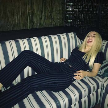 Ava Max