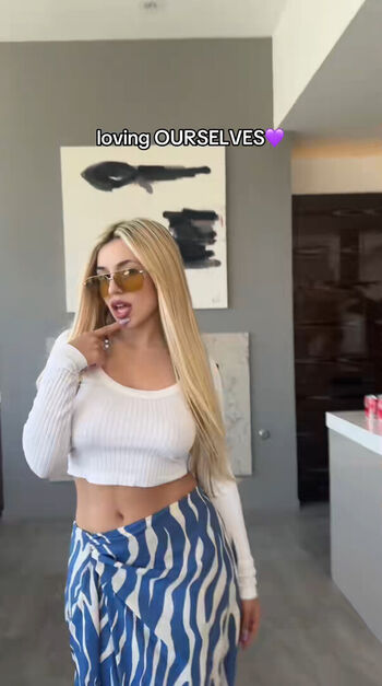 Ava Max