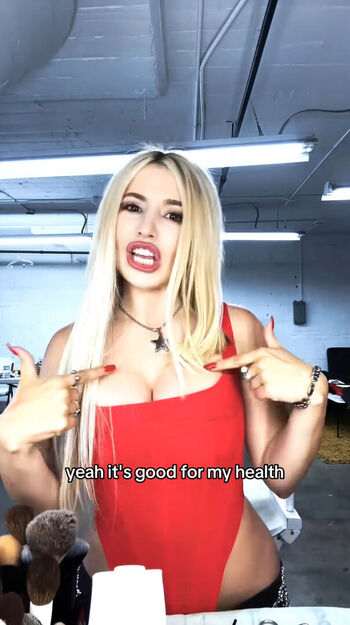 Ava Max