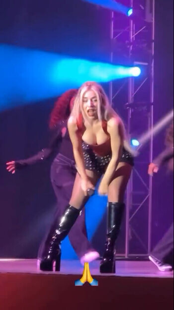 Ava Max