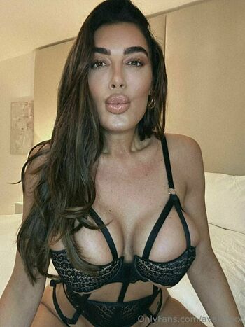 avakoxxx