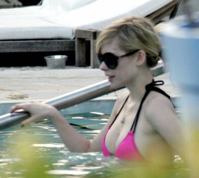 Avril Lavigne