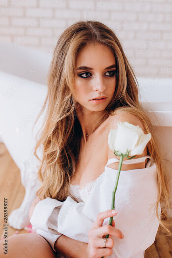 AvrilDollX