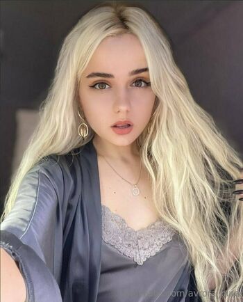 avrora_blue