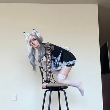 Awkspew_roo2