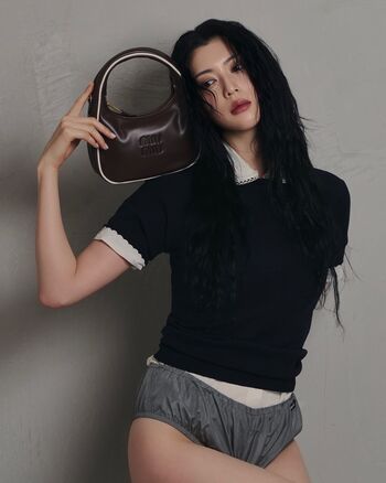 Ayaka Miyoshi