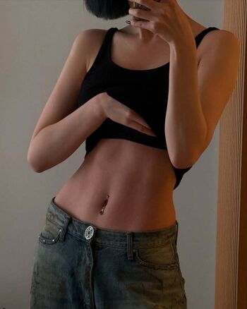Ayaka Miyoshi