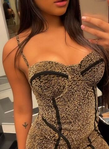Ayarla Souza