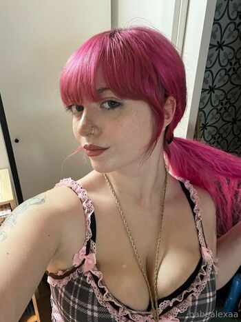 babealexaa