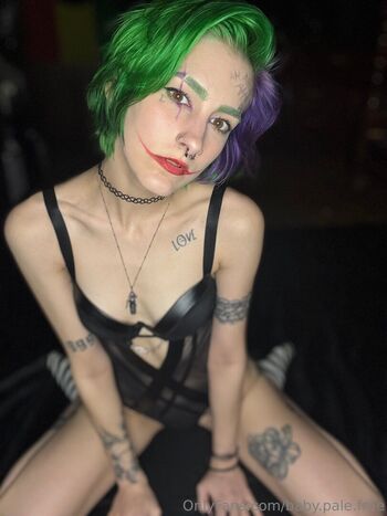 baby.pale.free