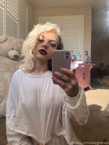 babygothxxx