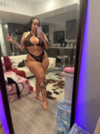 badkittyyy_