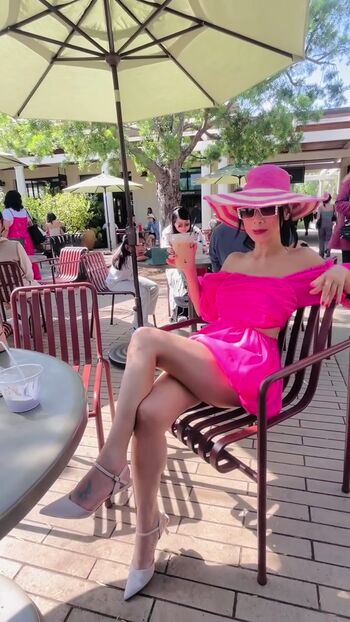 Bai Ling