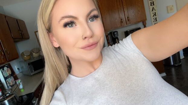 Bailey Lynn