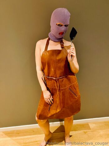 balaclava_cougar