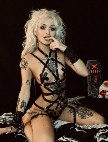 barbieghoulx
