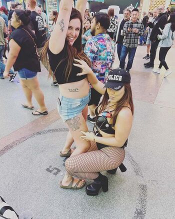 barefootmamamn