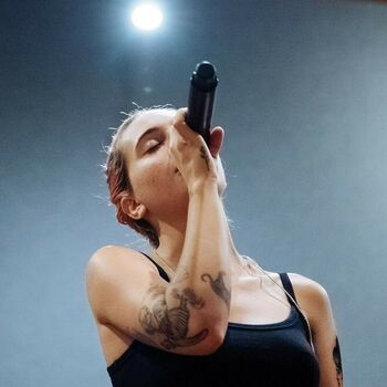 Bea Miller