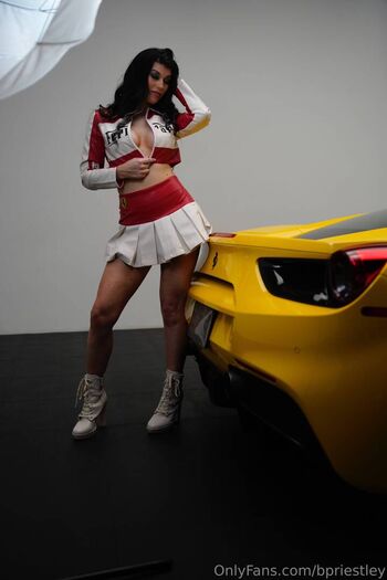 Bea Priestley