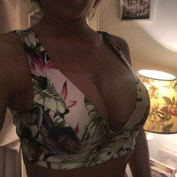 Becky S