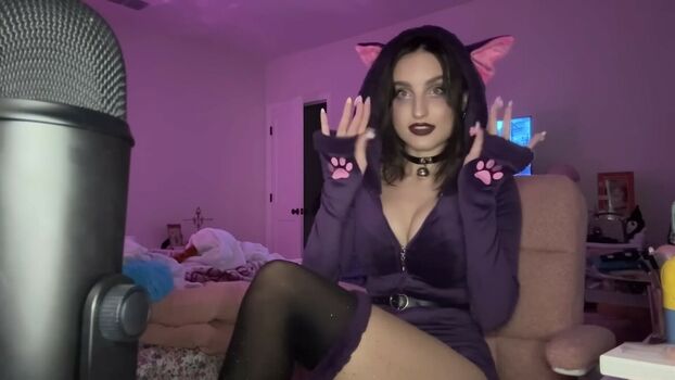 Beebee ASMR