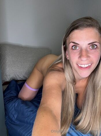 bellabaxterr