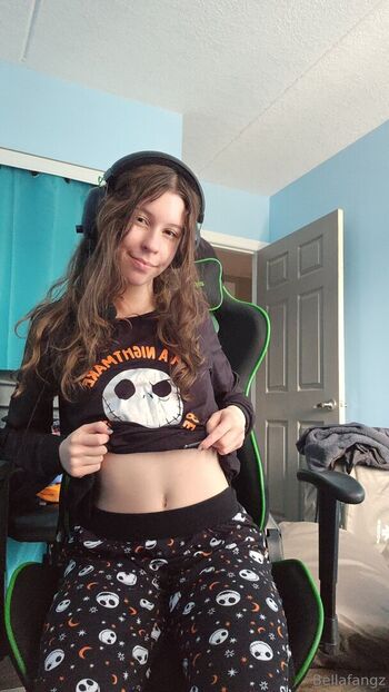 bellafangz