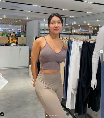 Beo Deul Jeong 정버들