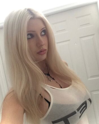 BestBlondiiecb