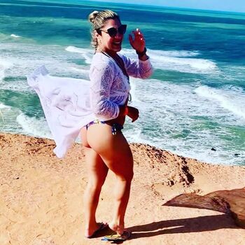 Bethe Correia
