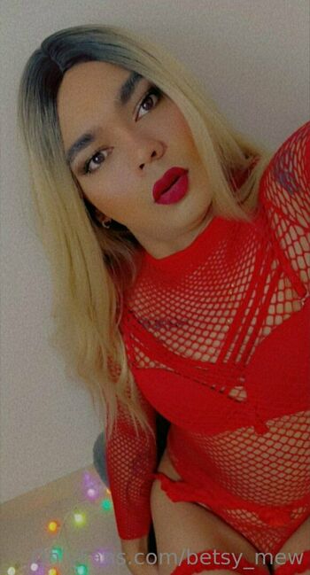 betsy_mew