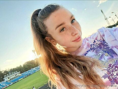 betsy_mew