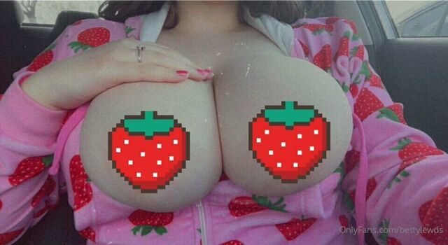 bettylewds