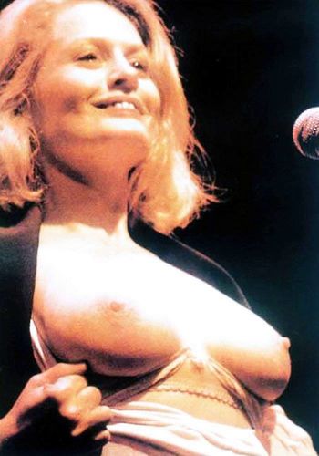 Beverly D'Angelo