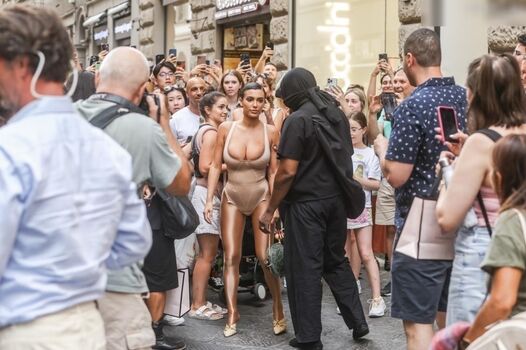 Bianca Censori