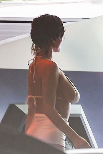 Bianca Censori