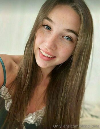 blond_dina