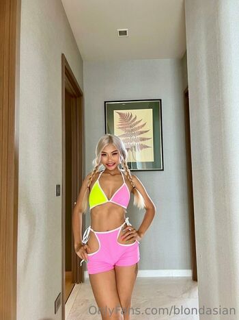 blondasian