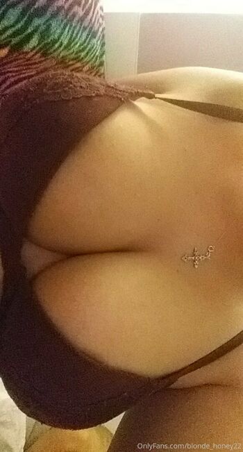blonde_honey22