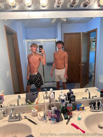 blondeboybradfree