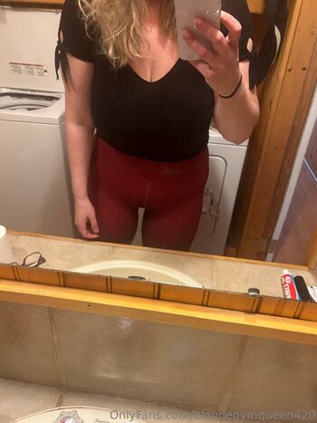blondegymqueen420