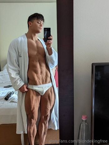 blondekingfree