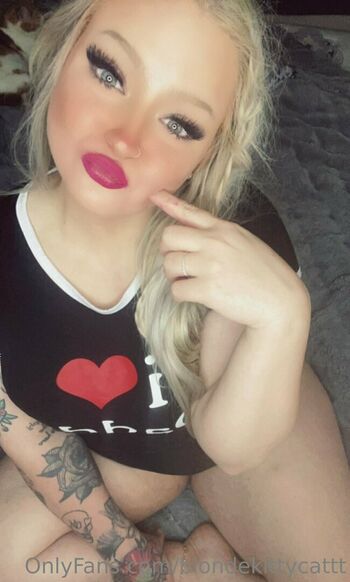 blondekittycattt