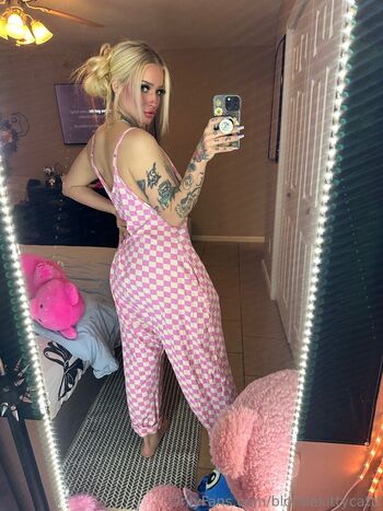 blondekittycattt