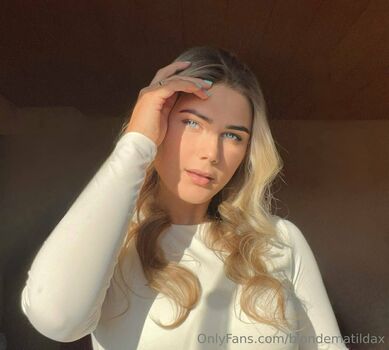 blondematildax