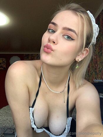 blondiepolly