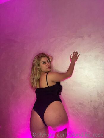 blondiiie_rose