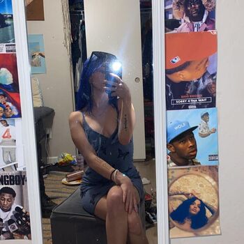 blue_skyy21