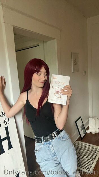 books_withaeri