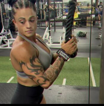 bree.physique_ifbbpro